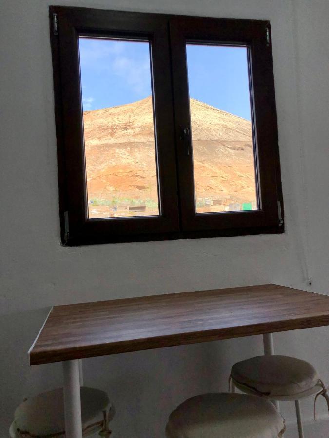 Villa Miriam Tinajo Kültér fotó